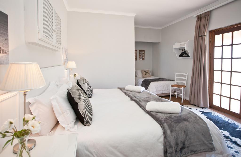 Wagon Wheel Country Lodge Beaufort West Exterior foto